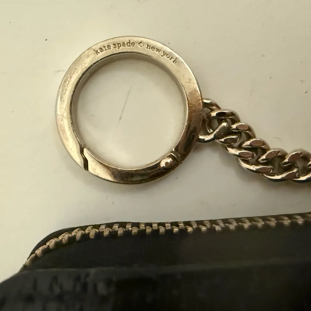 Kate Spade Jeanne Black Leather Zip Around Wallet Key Chain Ring Small - Picture 6 of 7